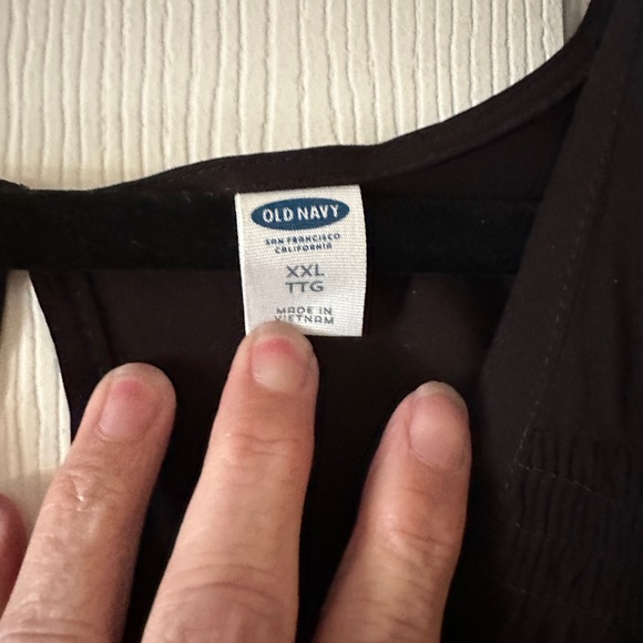 Simple black dress-old Navy - Picture 3 of 5